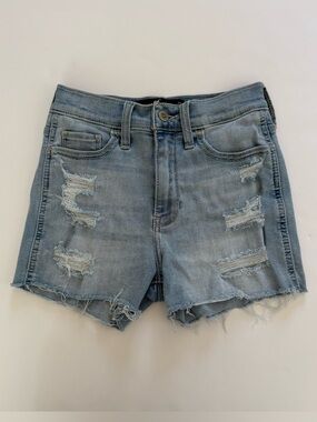 Hollister High Rise Denim Shorts Size 0 24W Light Wash Distressed Ripped Frayed